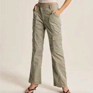 Abercrombie & Fitch Relaxed Utility Pants
